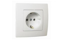 
			Socket Makel, LILLIUM KARE, grounded, white, with child protection
