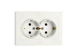 
			Socket Ovivo, double, GRANO, grounded, white