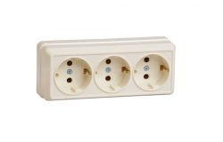 
			Socket IEK, 3-socket, OKTAVA, grounded, cream, surface, (20)